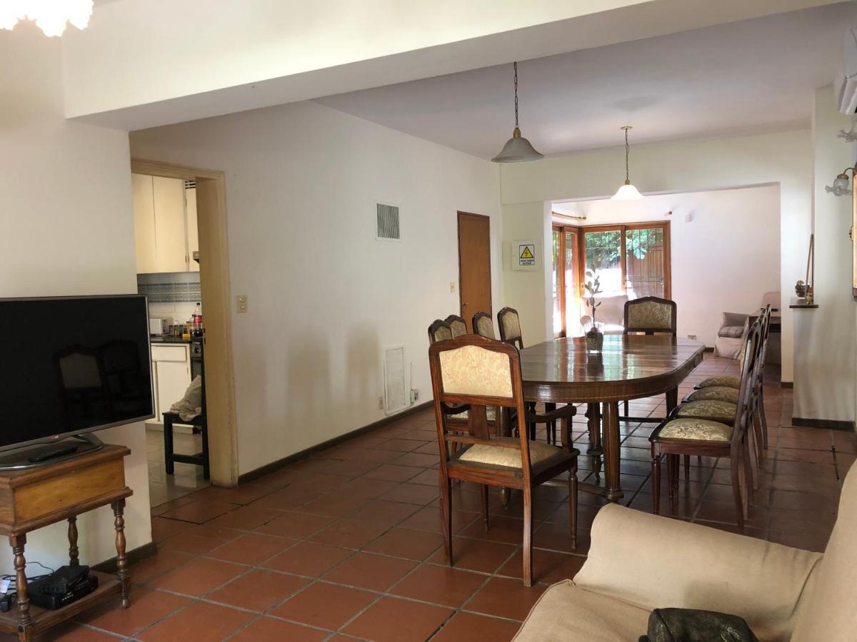 הוילה מנדוזה Veinticinco Casa De Huespedes מראה חיצוני תמונה