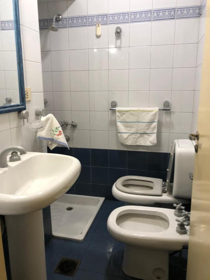 הוילה מנדוזה Veinticinco Casa De Huespedes מראה חיצוני תמונה