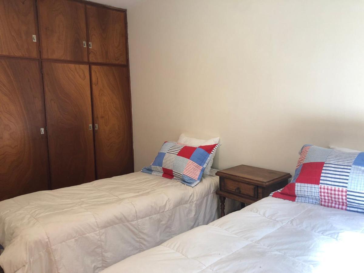 הוילה מנדוזה Veinticinco Casa De Huespedes מראה חיצוני תמונה