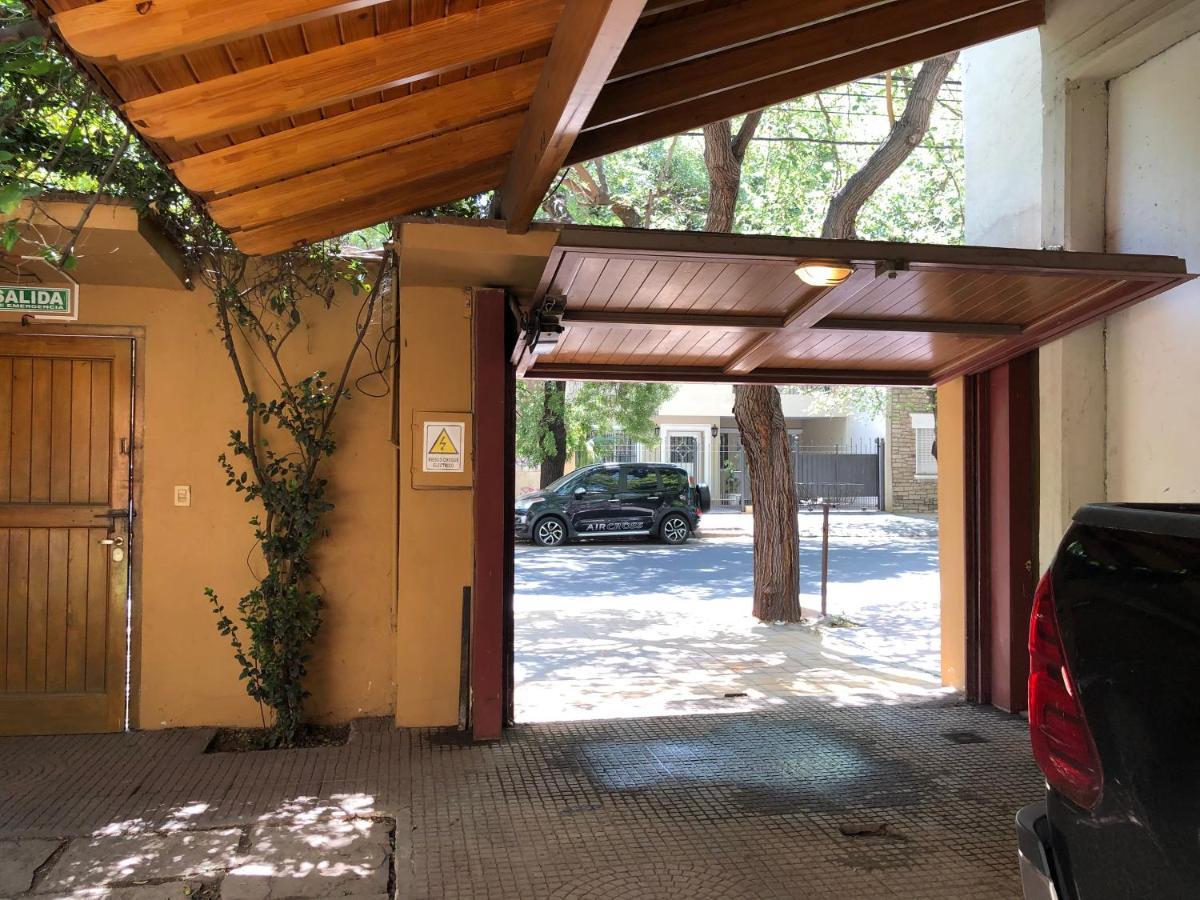 הוילה מנדוזה Veinticinco Casa De Huespedes מראה חיצוני תמונה
