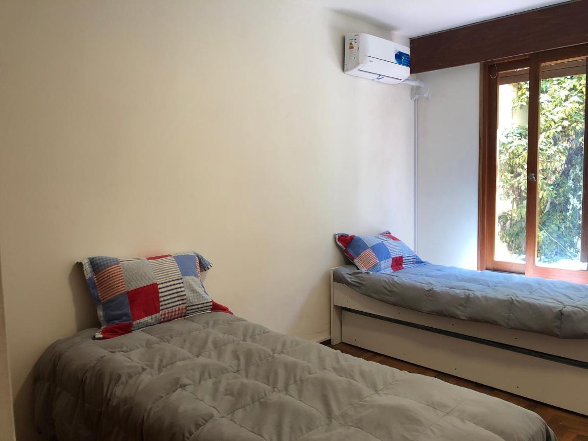 הוילה מנדוזה Veinticinco Casa De Huespedes מראה חיצוני תמונה