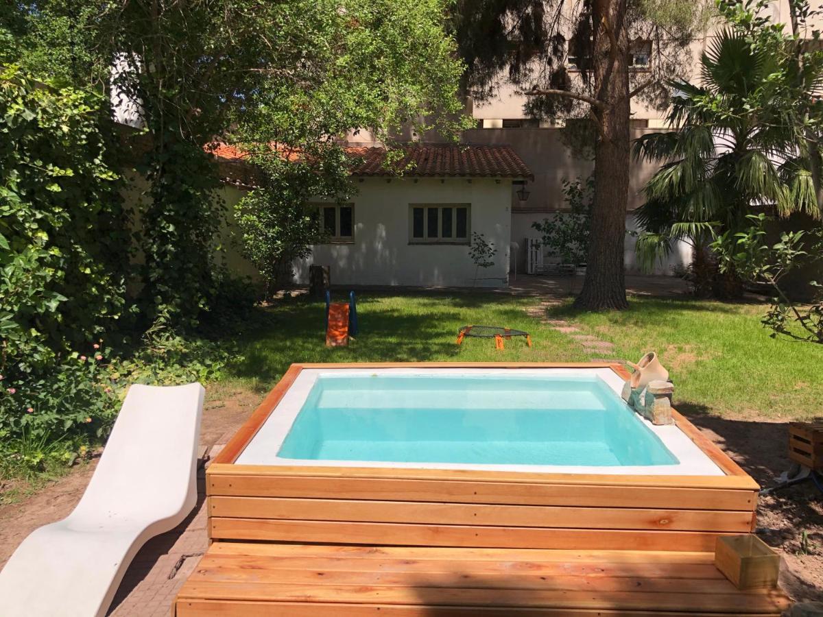 הוילה מנדוזה Veinticinco Casa De Huespedes מראה חיצוני תמונה